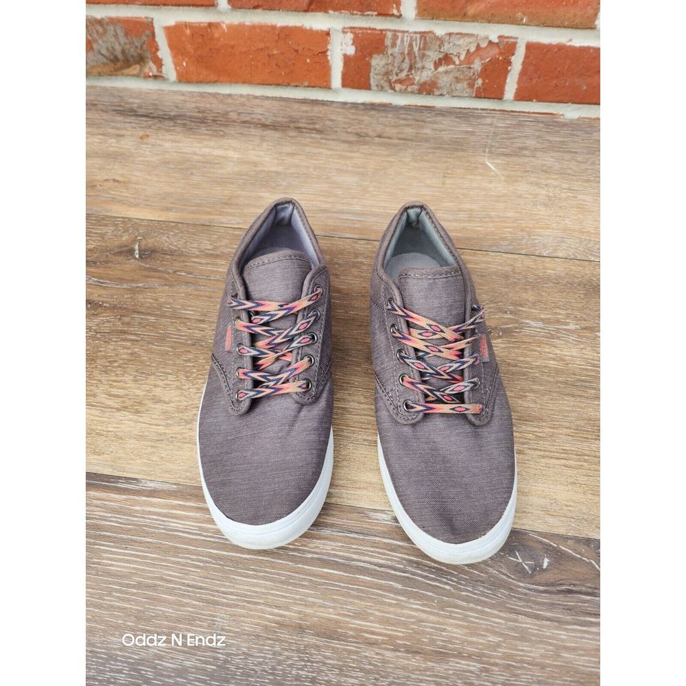 Vans Womens Size 7 Gray Casual Sneakers With Multicolor Laces